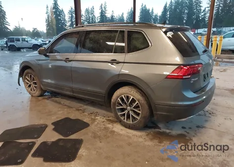 2019 Volkswagen Tiguan 2.0T Se/2.0T Sel/2.0T Sel R-Line/2.0T Sel R-Line Black z USA, uszkodzony, nr VIN 3VV2B7AX8KM069396